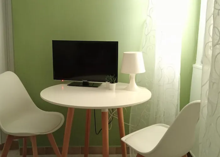 La Pineta Bed & Breakfast 3*